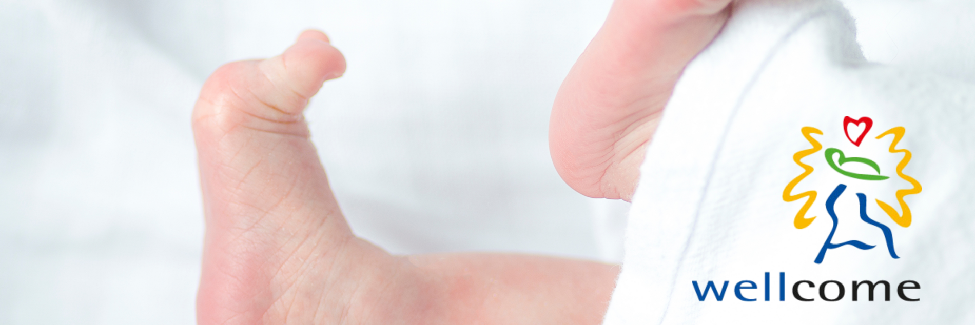 Babyfüße und das Logo von wellcome